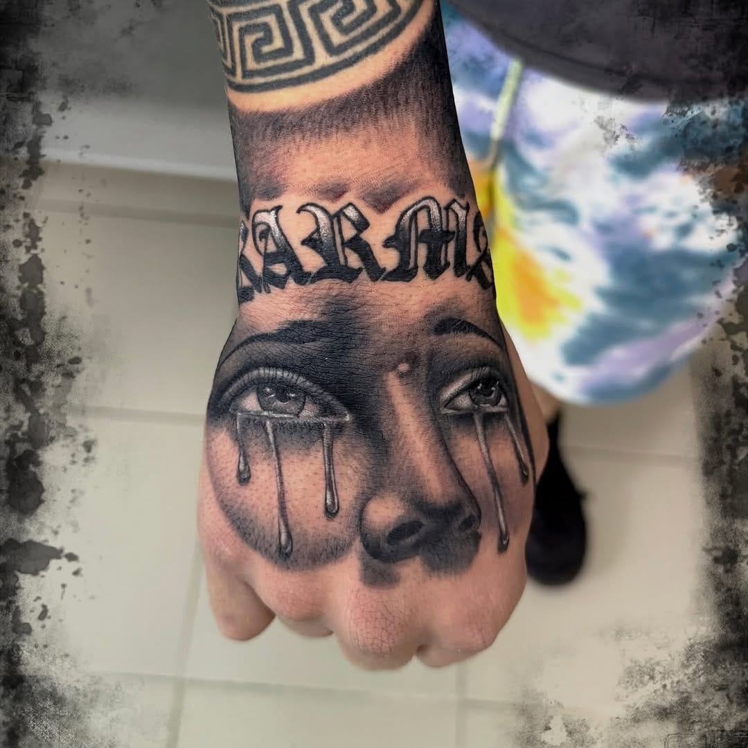 Post 8 by Rainbow Tattoo on Instagram (image)