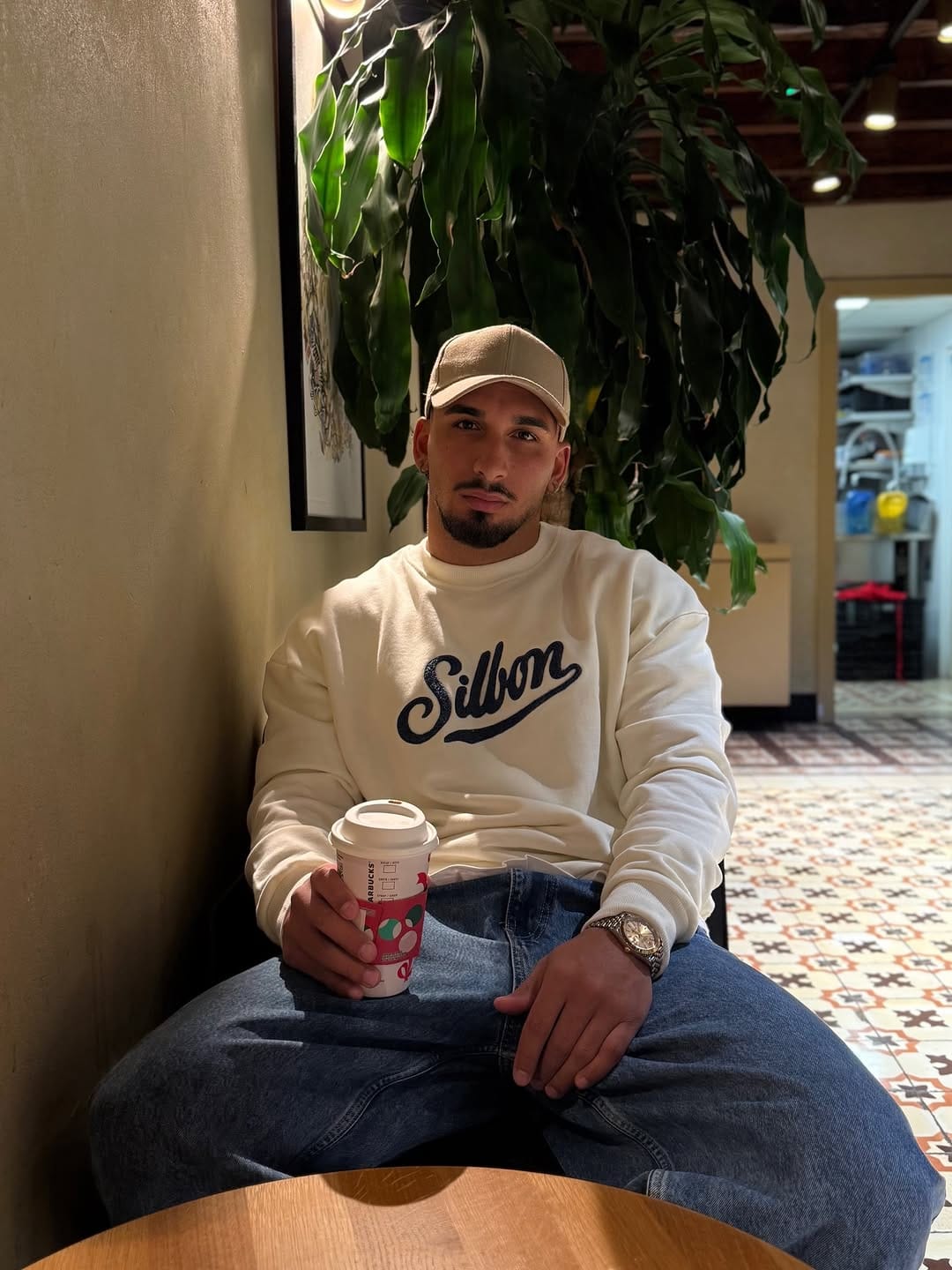 Post 8 by Tito on Instagram (image)