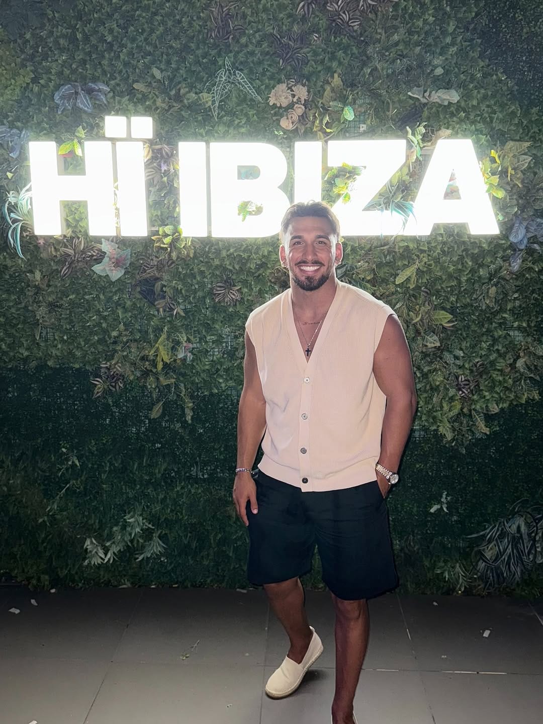 Post 9 by Tito on Instagram (image)