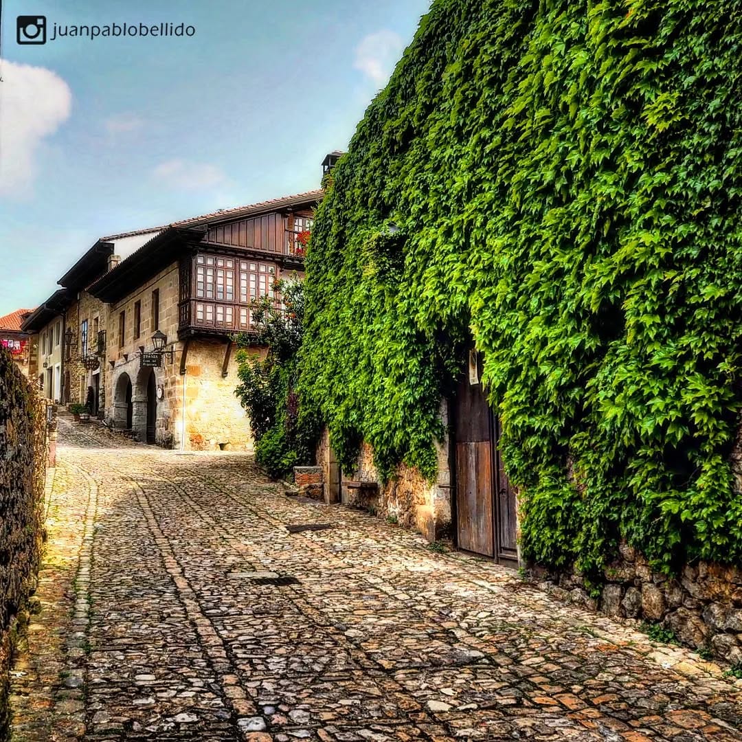 Post 2 by Juan Pablo Bellido on Instagram (image)