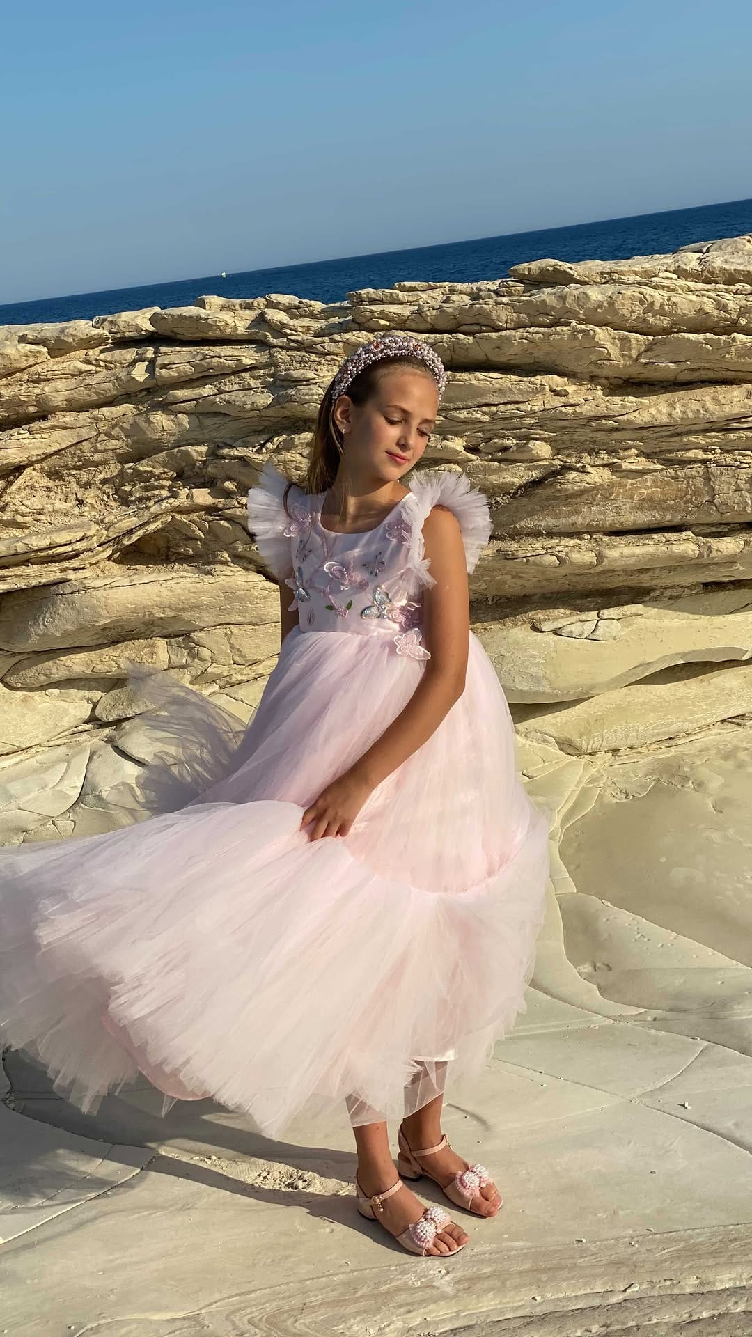 Post 9 by Veronika Pliska on Instagram (video)