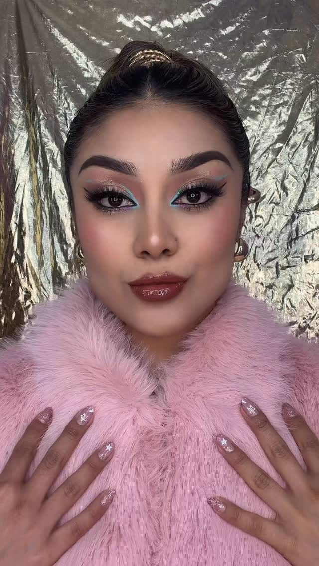 Post 6 by MARIANA MAKEUP ARTIST on Instagram (video)