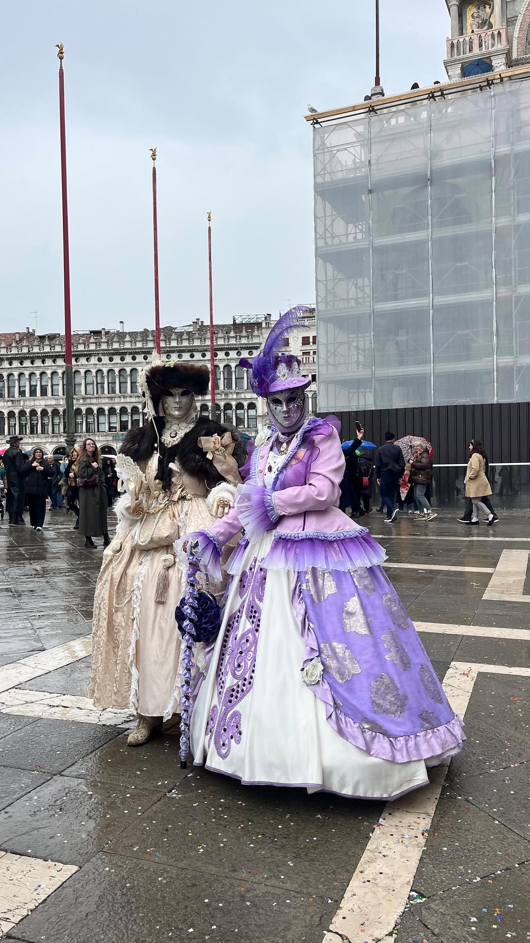 Post 1 by Sonia RooVe🌺 on Instagram (video)