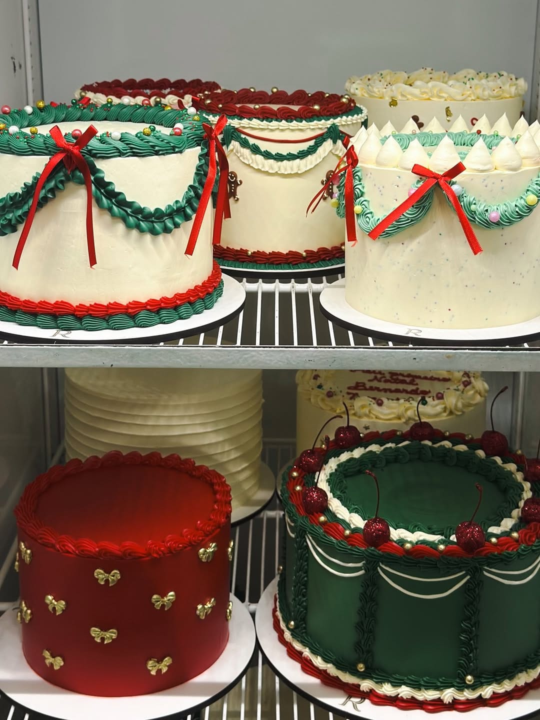 Post 6 by Roberta Oda Confeitaria on Instagram (image)