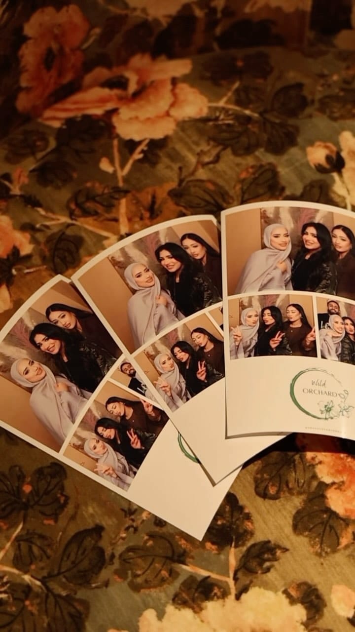 Post 5 by The Selfie Booth® on Instagram (video)