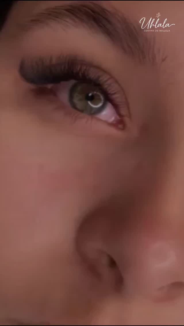 Post 2 by Uhlala Centro de Belleza🌸 on Instagram (video)