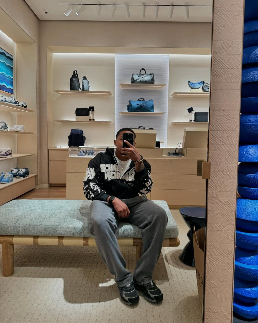 Post 9 by @w.vy on Instagram (carousel)