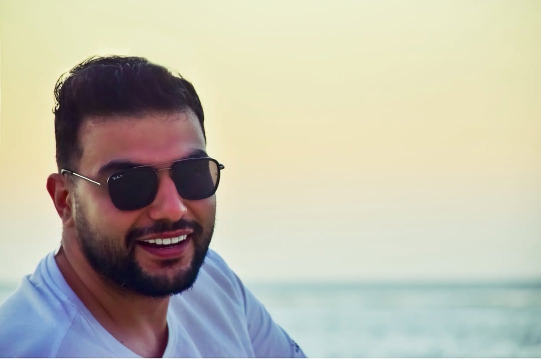 Post 3 by NAVID MOZAFARIAN on Instagram (image)