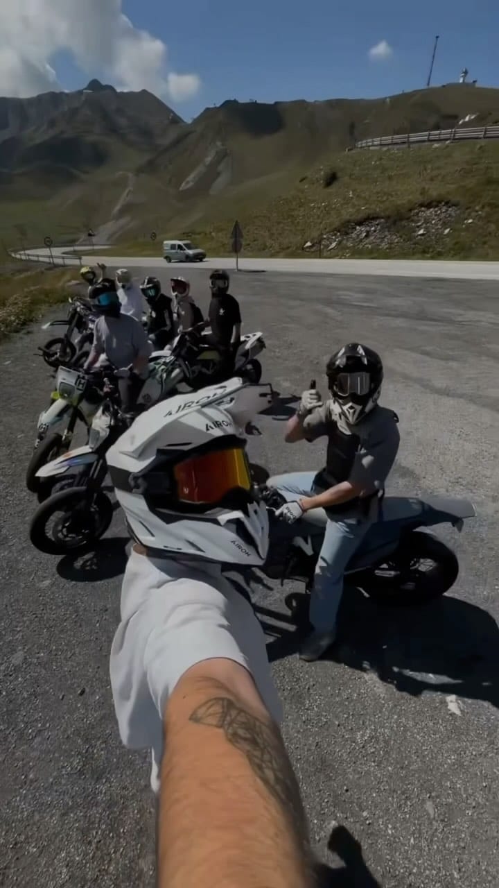 Post 8 by MIREIA KILLINGER on Instagram (video)