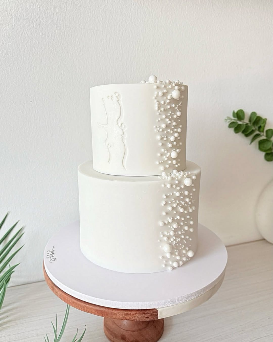Post 1 by Remo's Cake Dubai🌹 on Instagram (image)