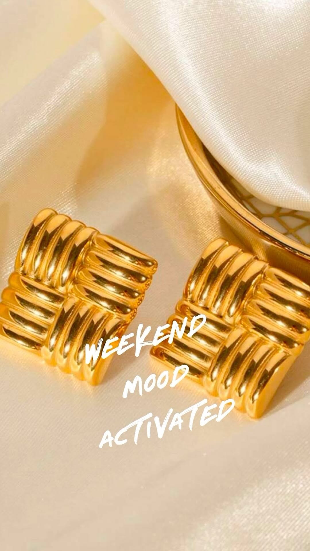 Post 4 by www.azurechic.com on Instagram (video)