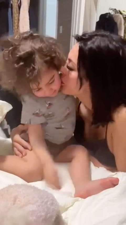 Post 8 by Shadi Gohari on Instagram (video)