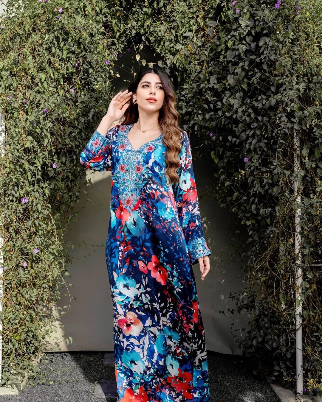 Post 9 by Meeroda Fashion on Instagram (image)