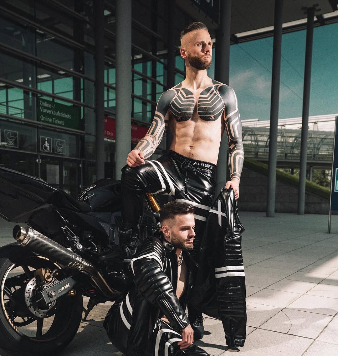 Post 9 by C H R I S  from  B E R L I N on Instagram (image)