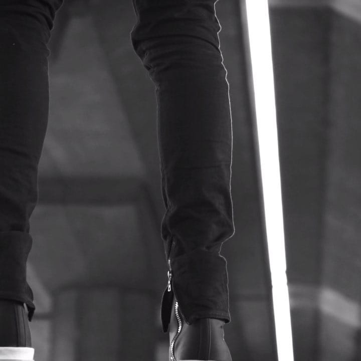 Post 2 by Chelovek on Instagram (video)