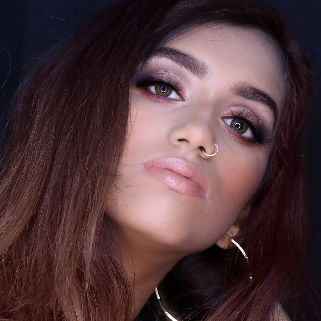 Post 8 by 🏆 Makeup Academy BENTON on Instagram (image)