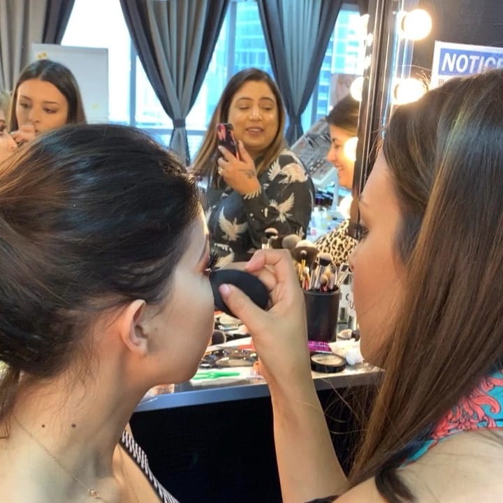 Post 4 by 🏆 Makeup Academy BENTON on Instagram (video)