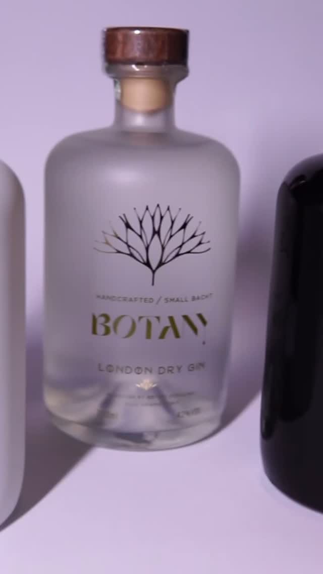Post 3 by BOTANY GIN® | MIX YOUR SELF on Instagram (video)