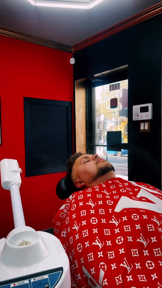 Post 5 by Guillaume Guerrero on Instagram (video)