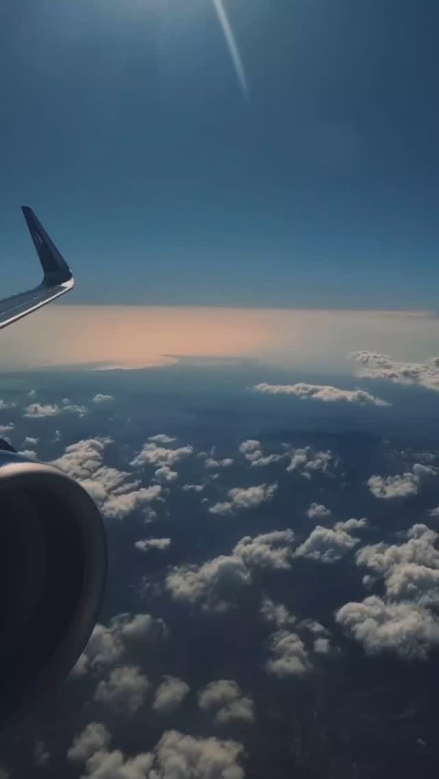 Post 10 by Amina Dara on Instagram (video)