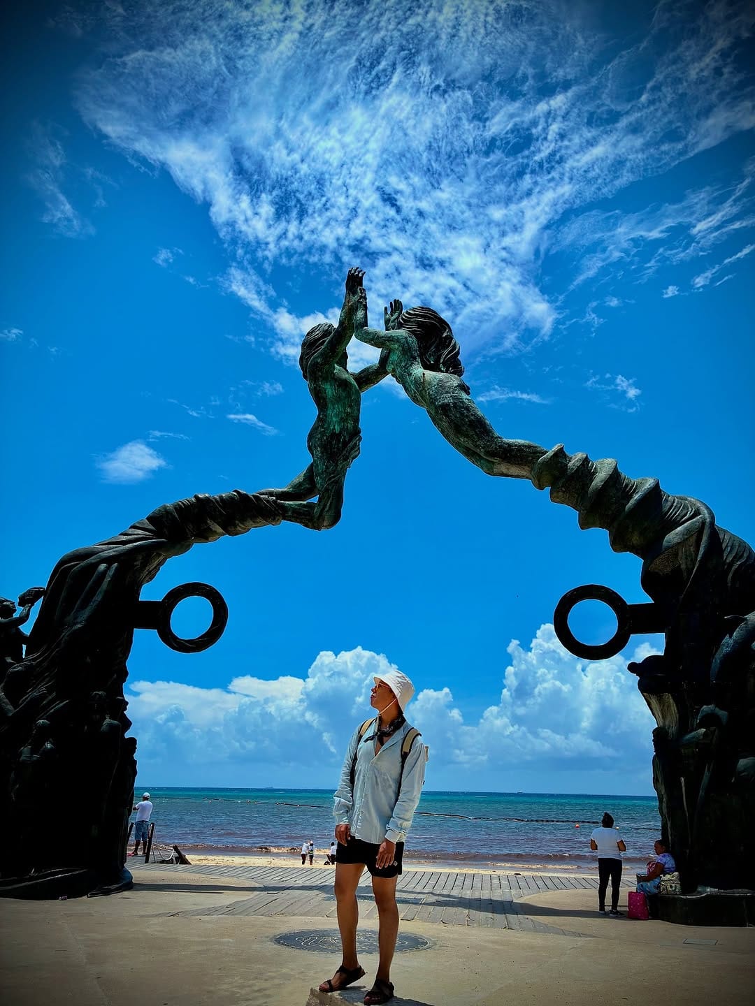 Post 7 by Alberto J Rodriguez V on Instagram (carousel)