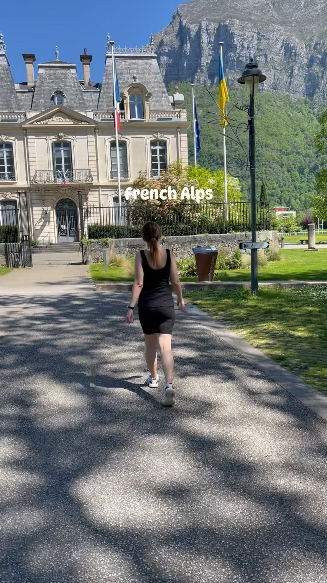 Post 9 by Maria 🇫🇷 on Instagram (video)