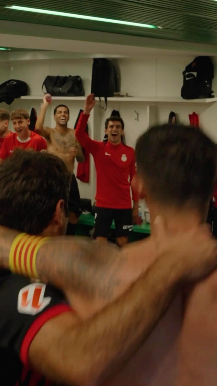 Post 8 by Valery on Instagram (video)