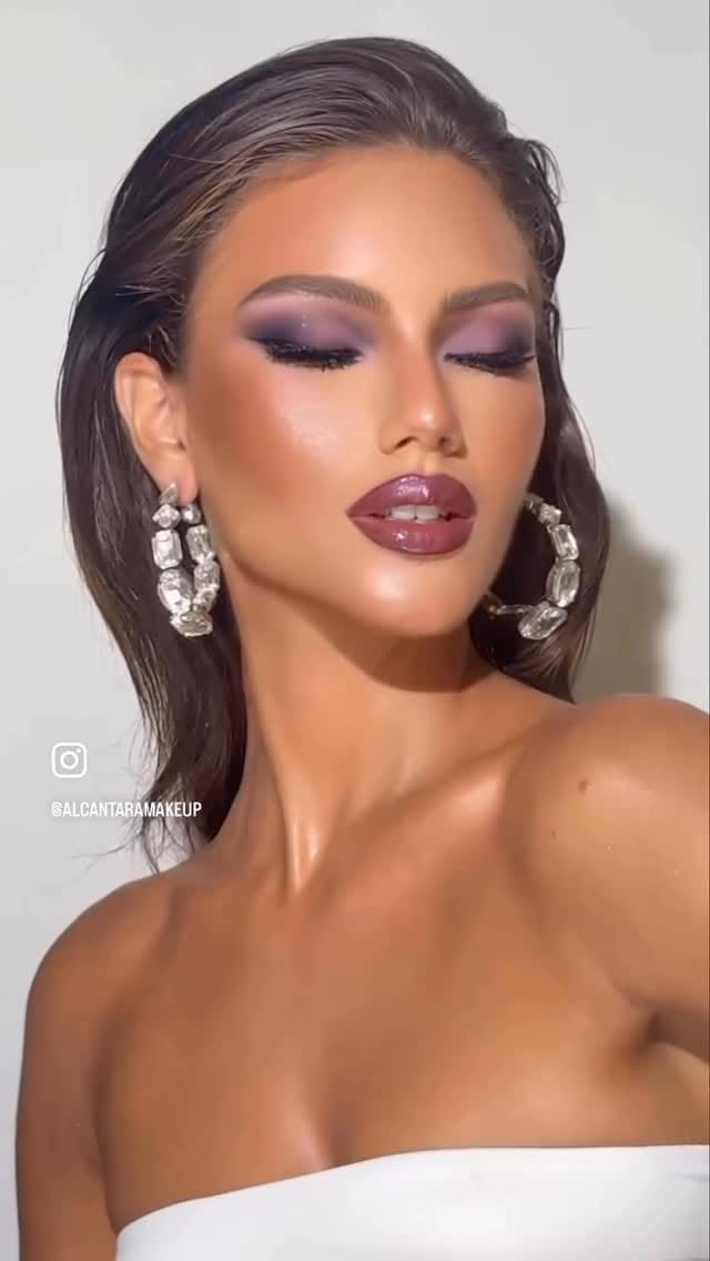 Post 1 by MakeupDistrict Salon Dubai UAE on Instagram (video)