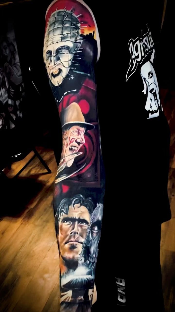 Post 10 by Deadlights Tattoo on Instagram (video)