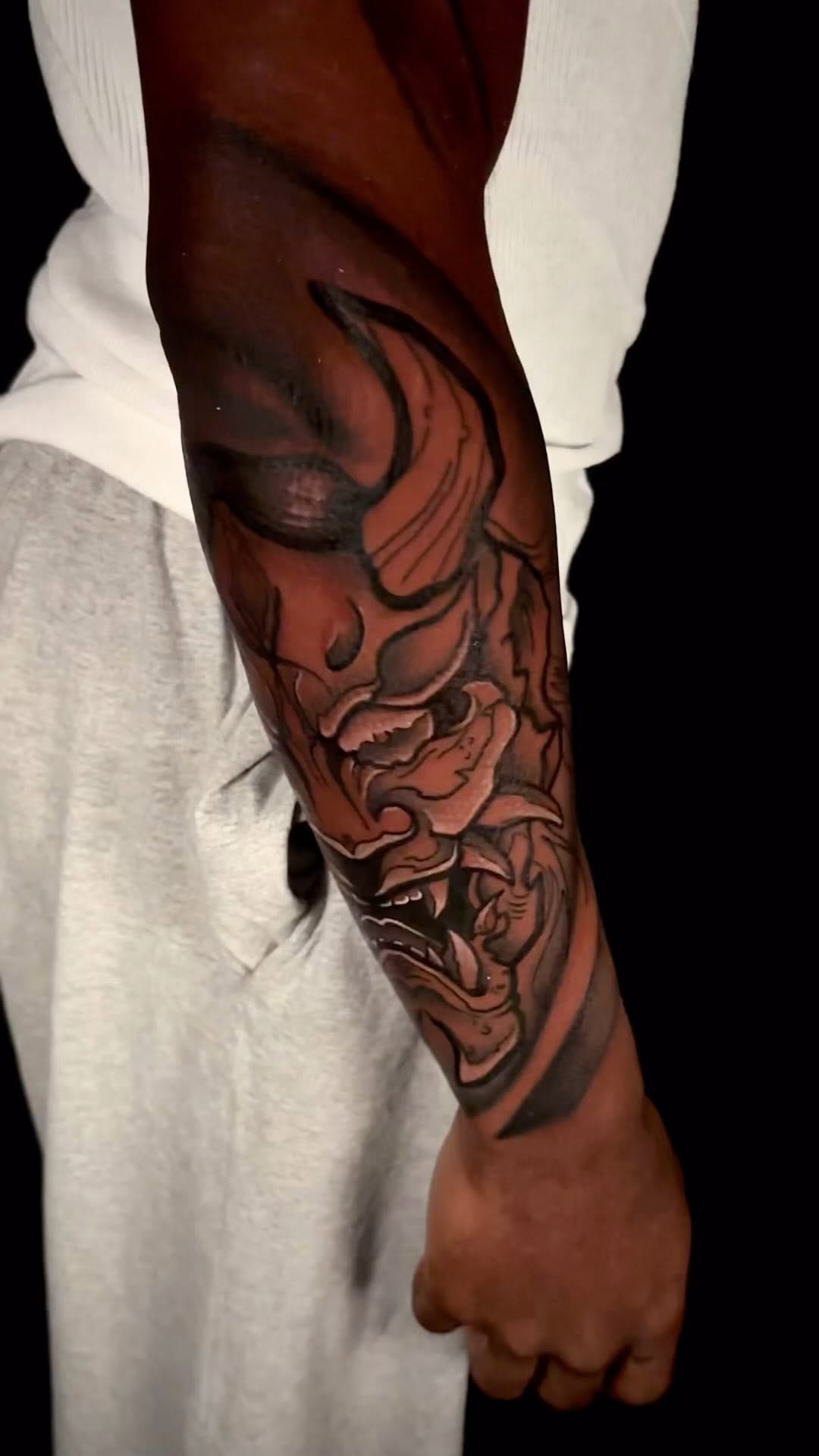 Post 6 by Deadlights Tattoo on Instagram (video)