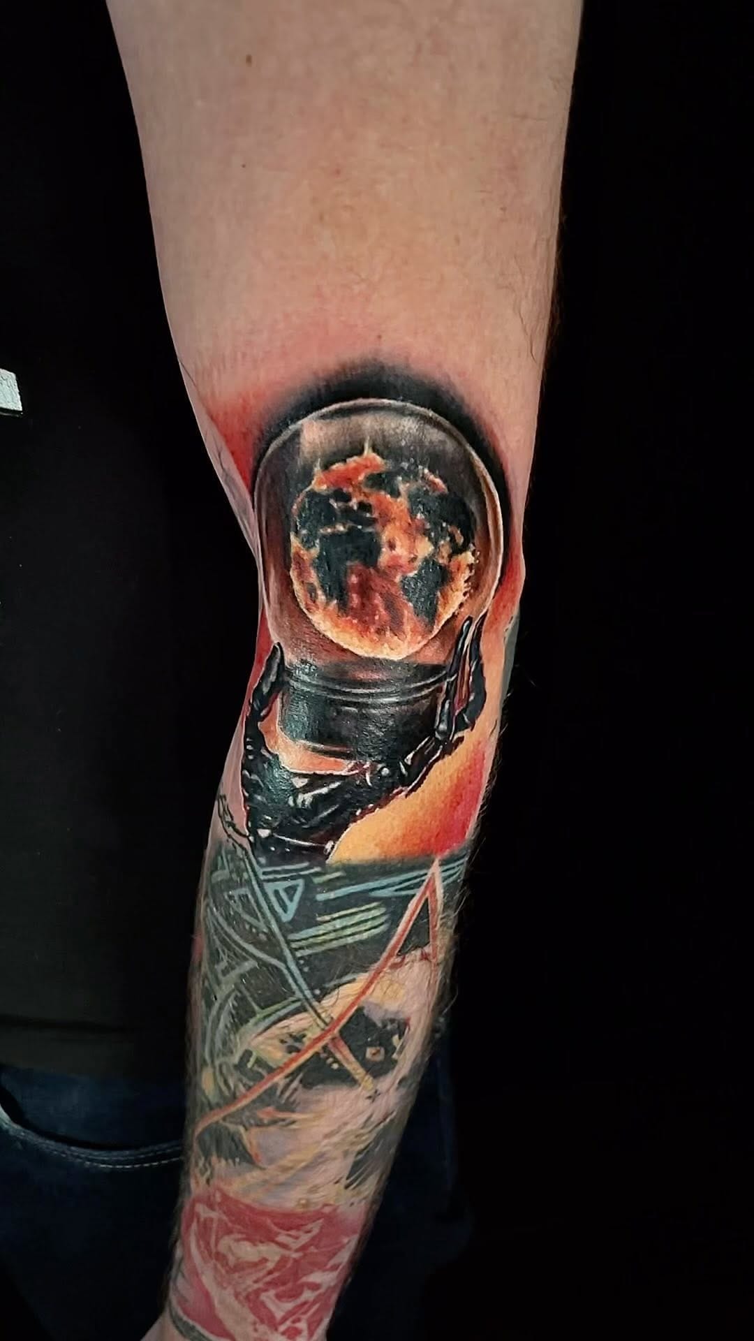 Post 7 by Deadlights Tattoo on Instagram (video)