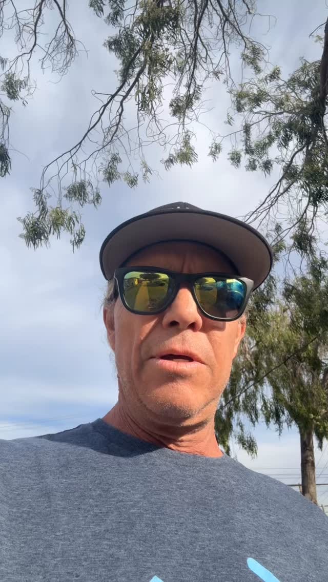 Post 3 by 🏄🏽‍♂️J E F F on Instagram (video)