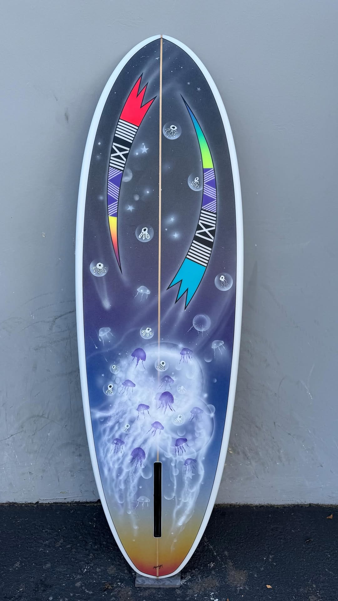 Post 10 by iconsofsurf on Instagram (video)
