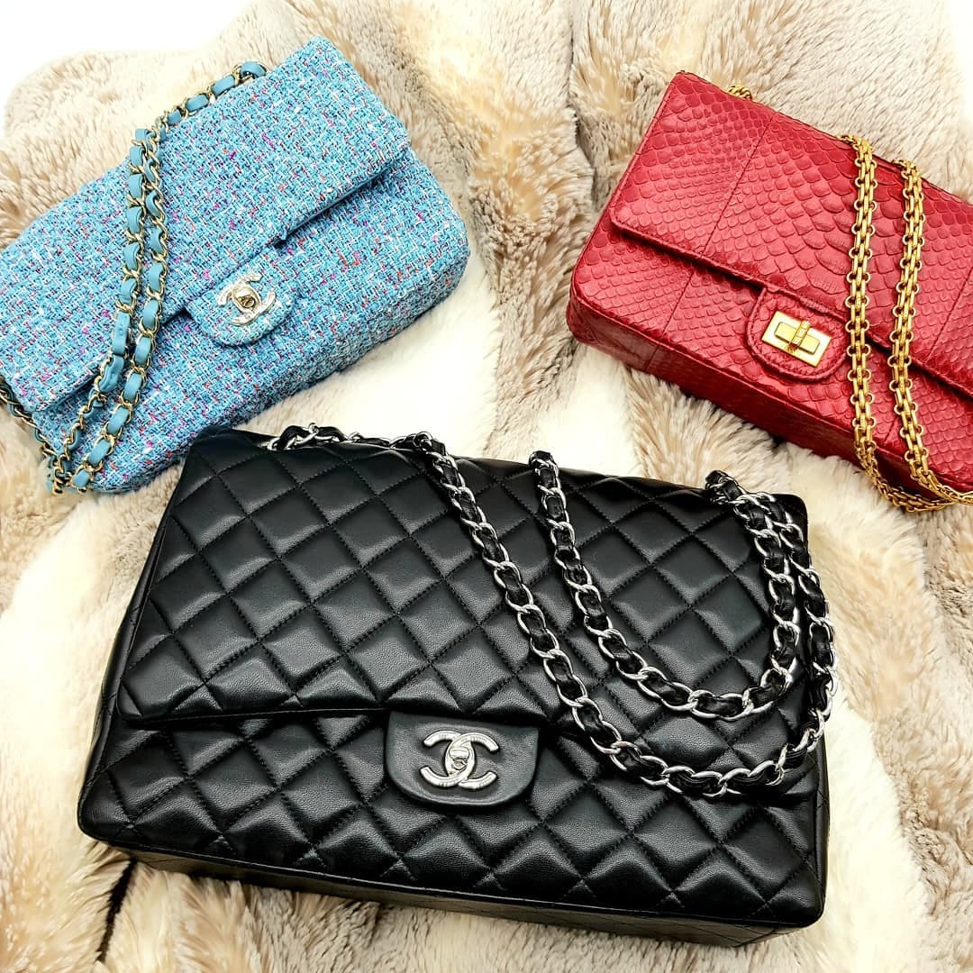 Post 8 by Secretsale Vintage on Instagram (image)