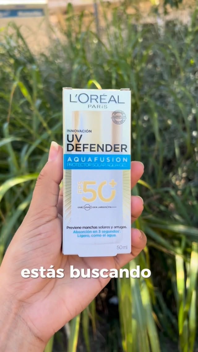 Post 2 by Thais Pereira on Instagram (video)