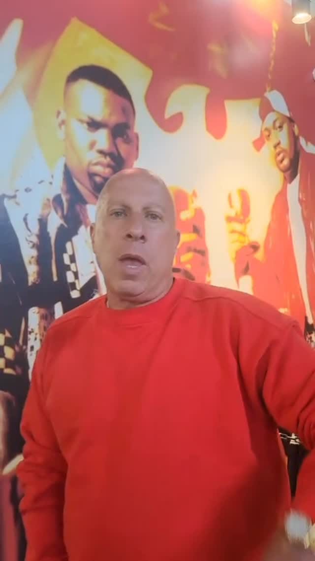 Post 5 by PURPLE FACTORY on Instagram (video)