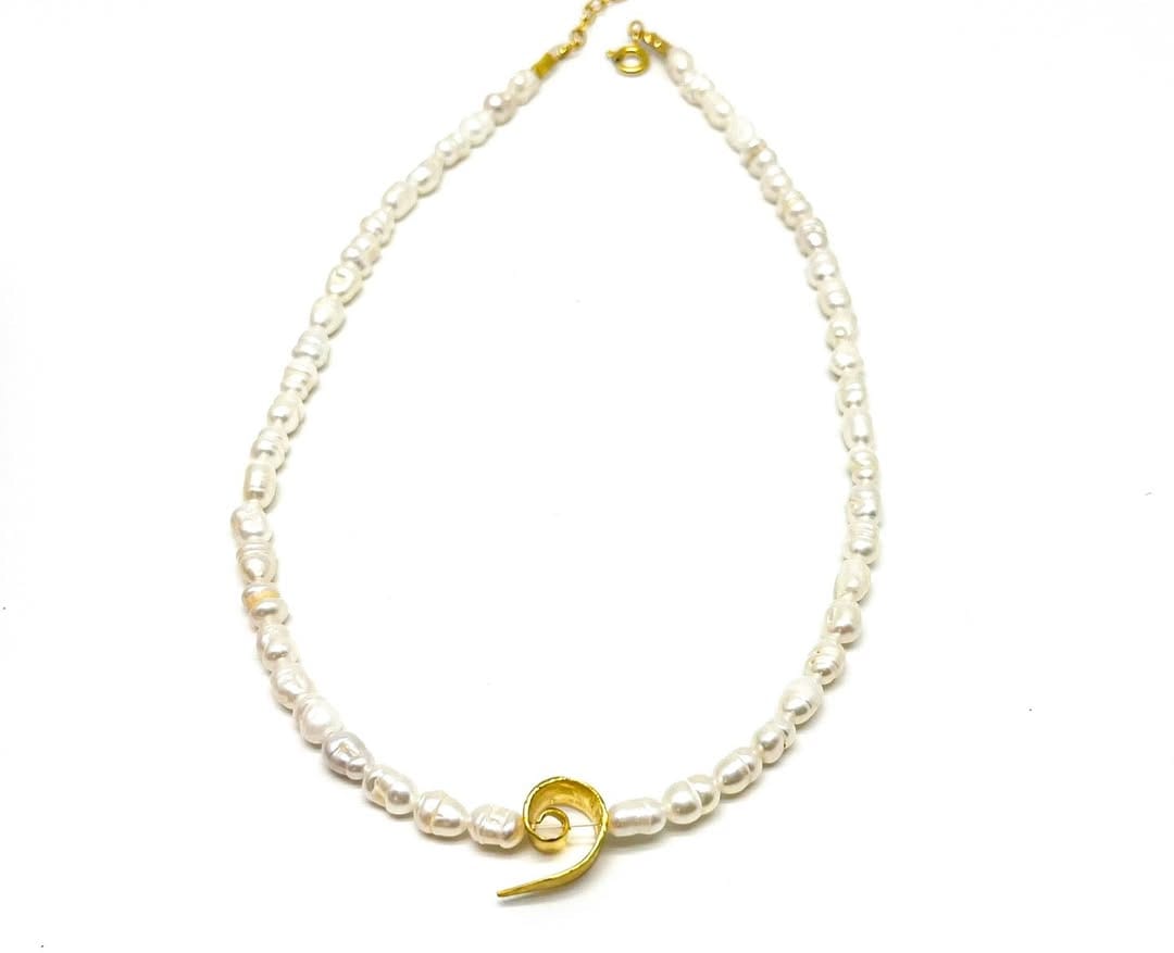 Post 4 by Jewellery Madness on Instagram (carousel)