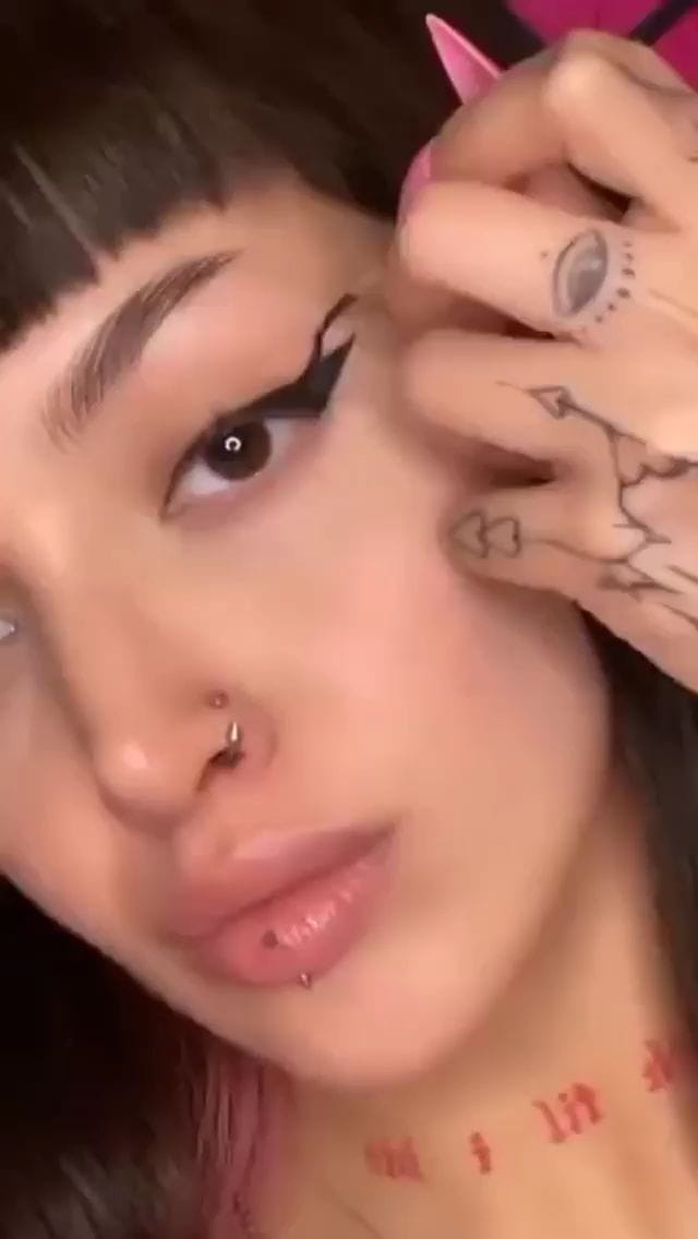 Post 1 by Makeup Inspo 🇺🇸 on Instagram (video)