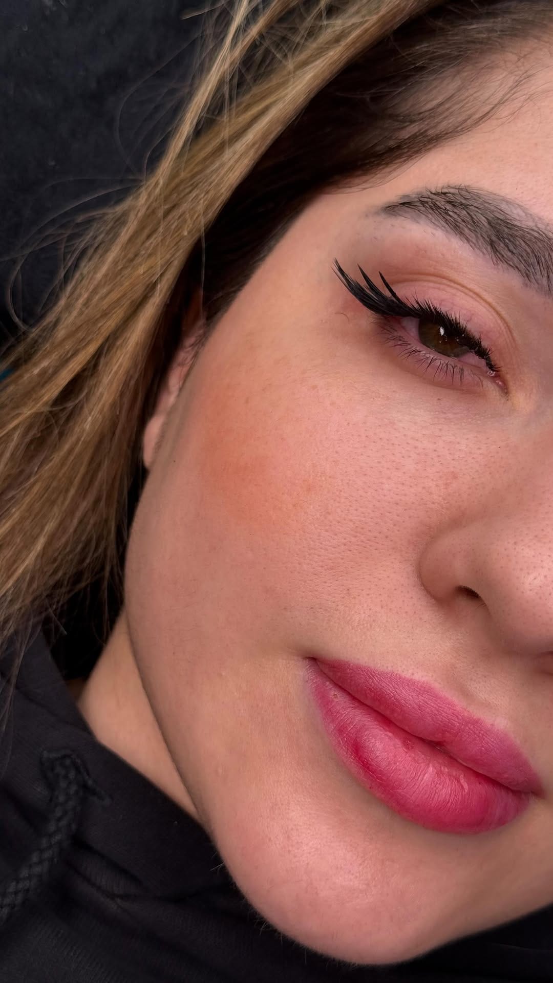 Post 8 by آموزش اکستنشن مژه و لیفت ابرو و مژه بامدرک on Instagram (video)