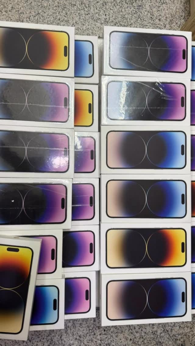 Post 4 by Chiklin Phones on Instagram (video)