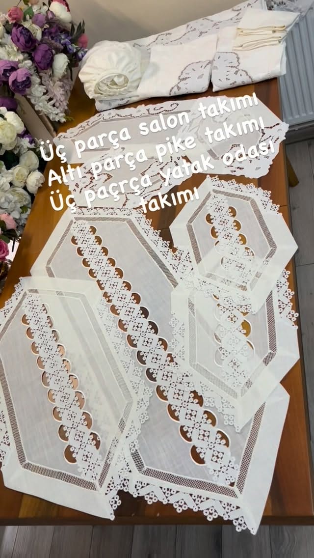 Post 1 by Cemre-dantel-evi on Instagram (video)