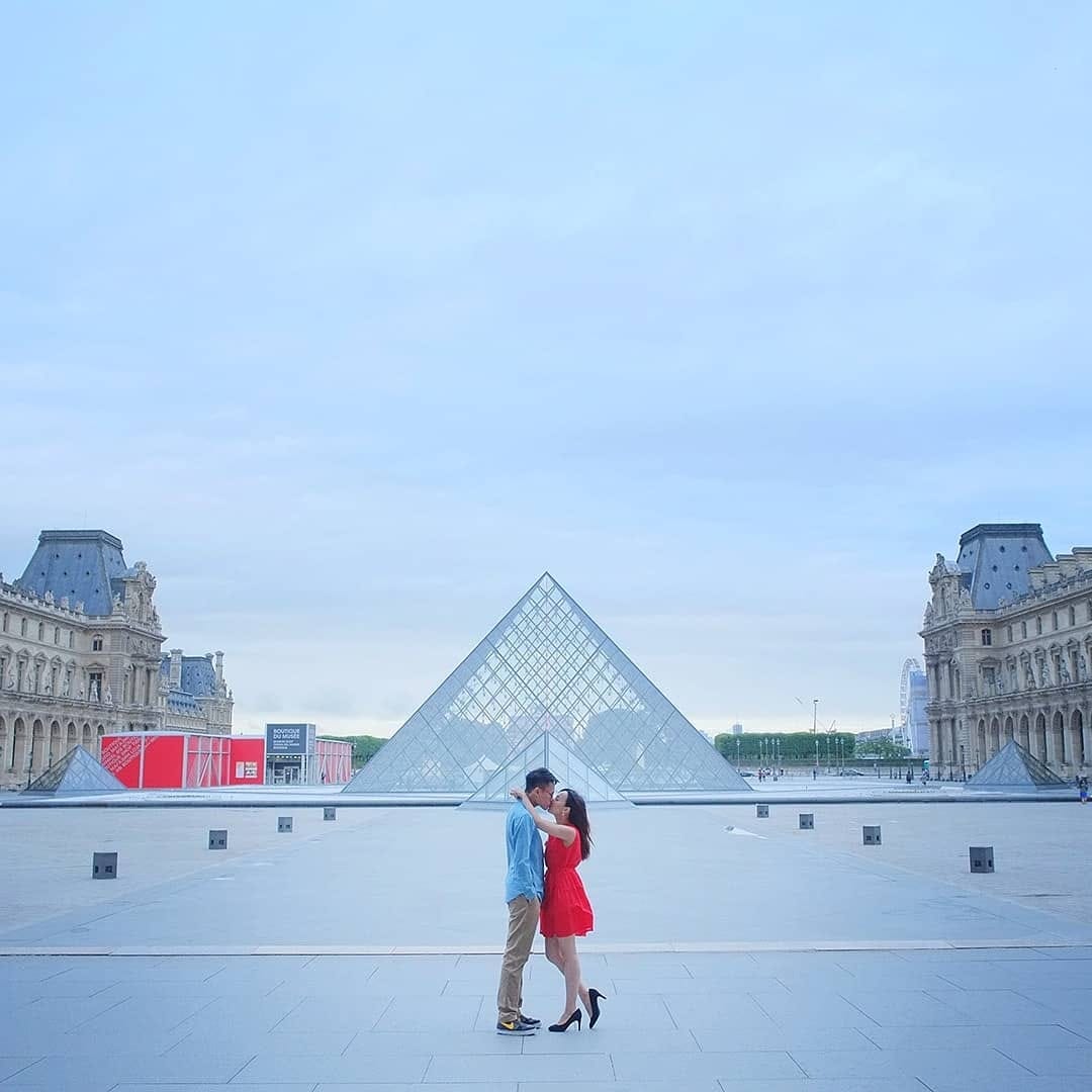 Post 2 by Paris Photographer by PS on Instagram (image)