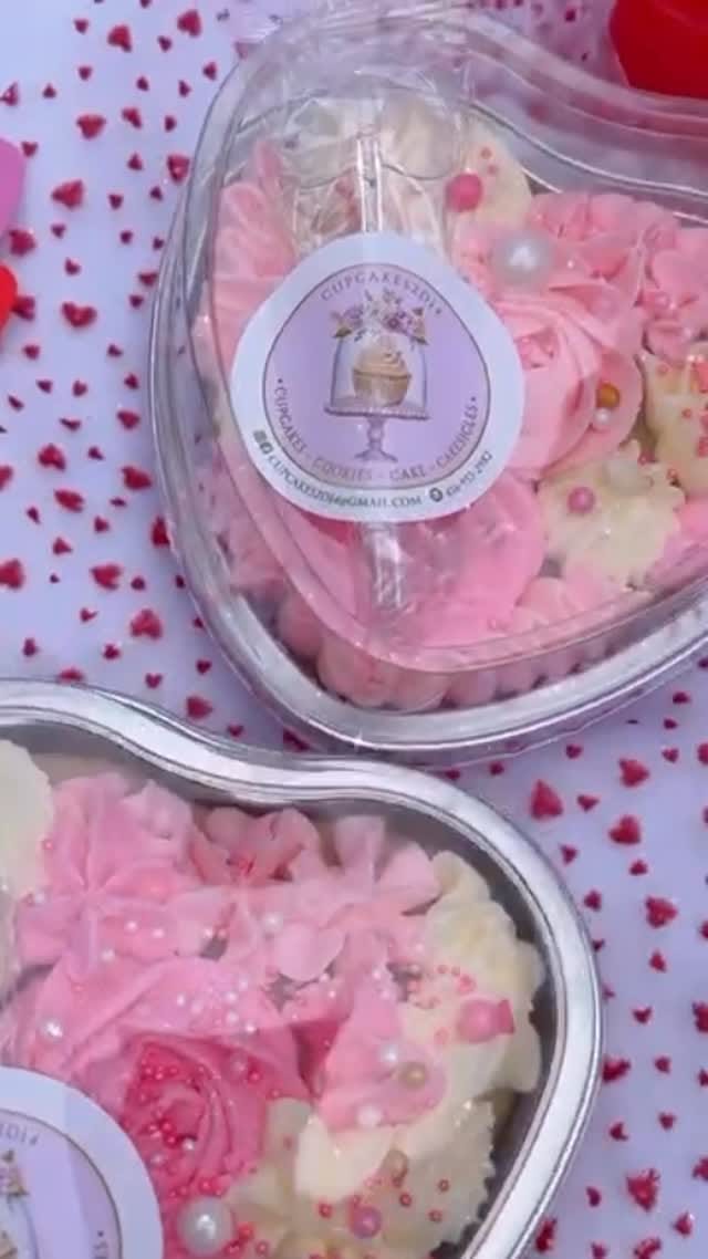 Post 3 by Cupcakes2di4 on Instagram (video)