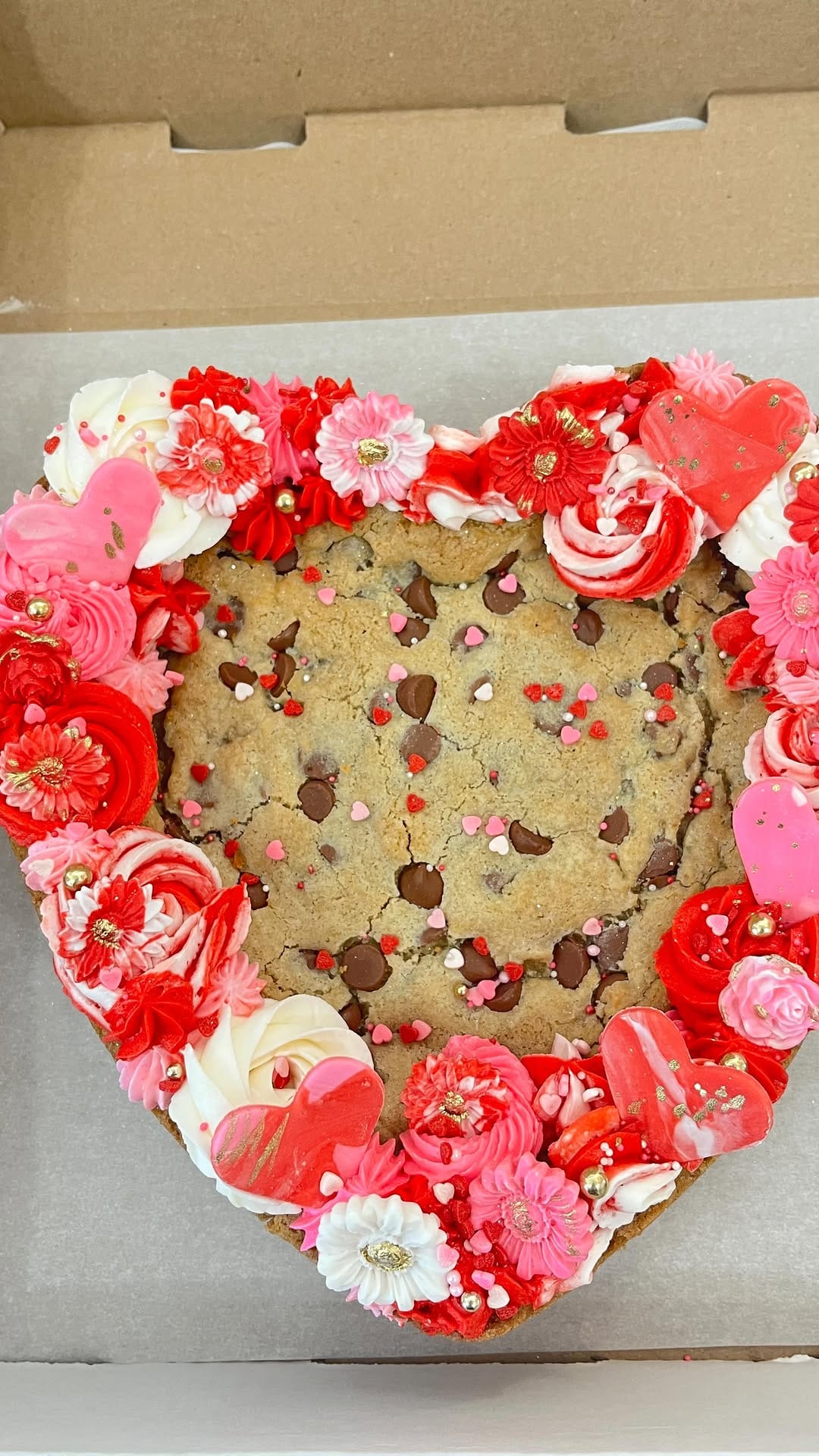 Post 1 by Cupcakes2di4 on Instagram (video)