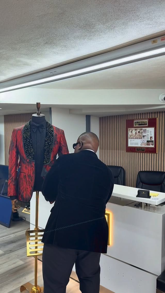 Post 5 by HENRY COFFIE on Instagram (video)