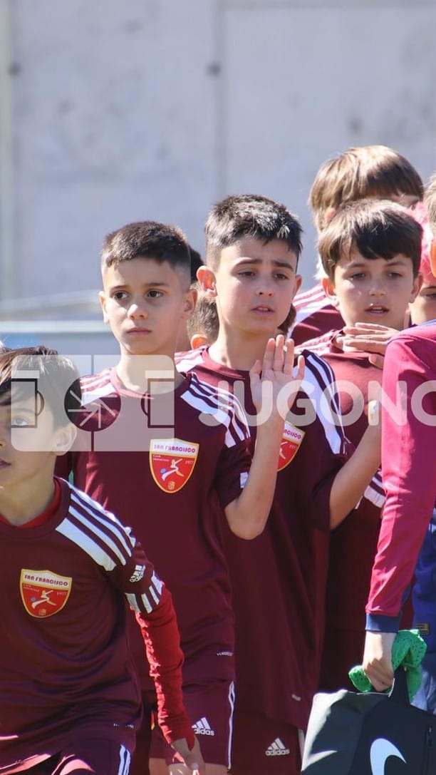 Post 2 by Eduardo Salvador Guardiola on Instagram (video)