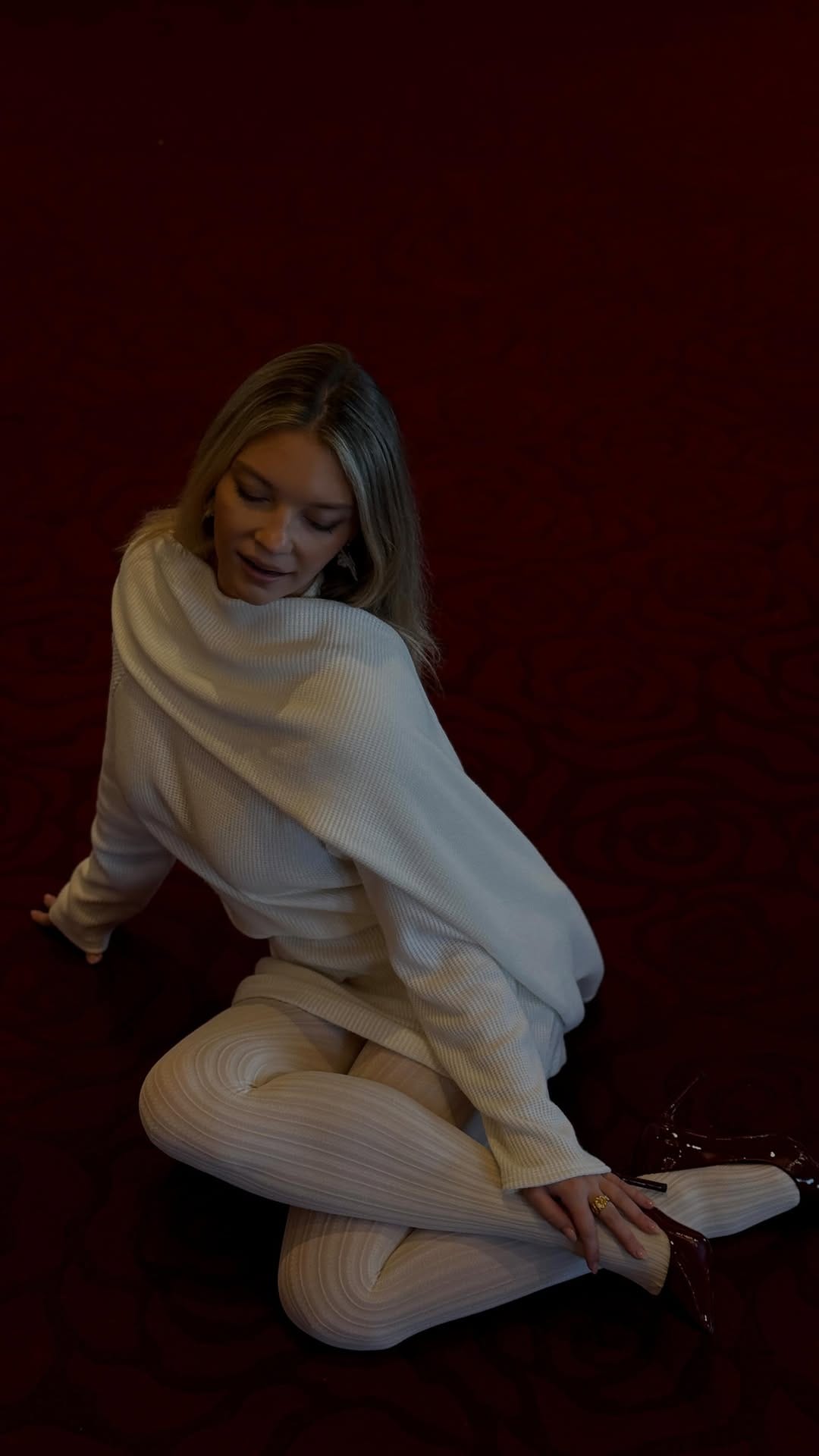 Post 4 by Mimz | curated capsule wardrobes on Instagram (video)