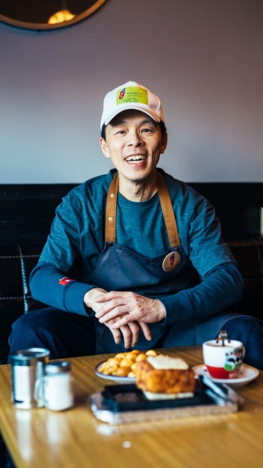 Post 9 by Kevin Tuong on Instagram (video)