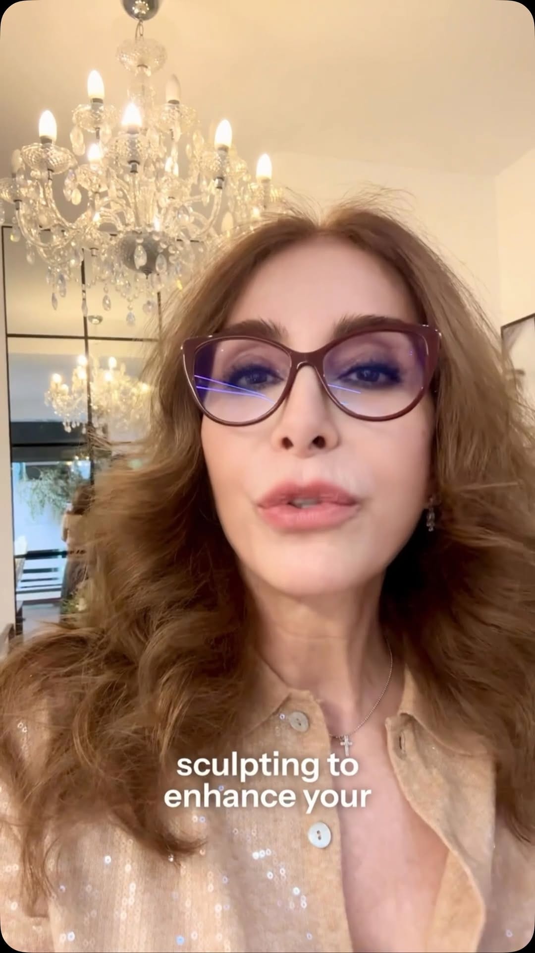 Post 8 by Mara Amandi on Instagram (video)
