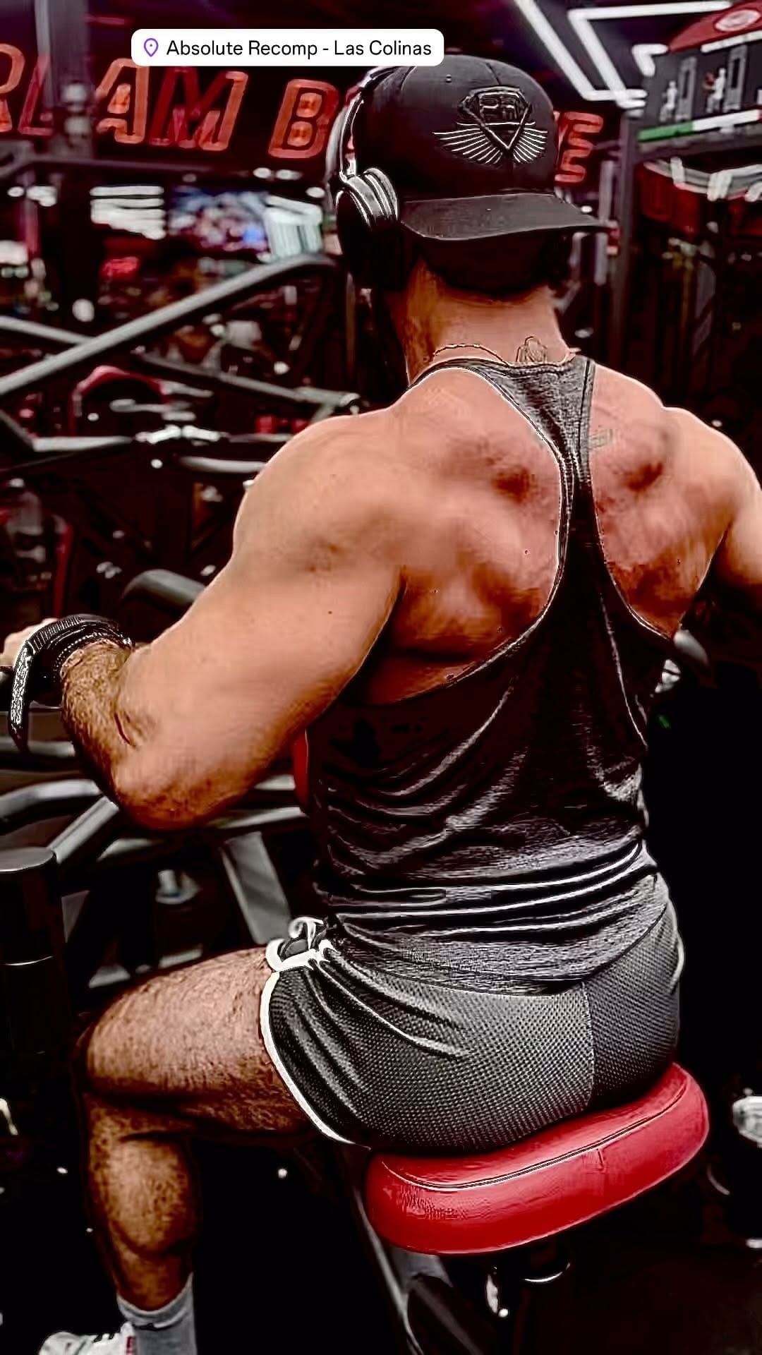 Post 5 by Angelos Theoharidhs on Instagram (video)